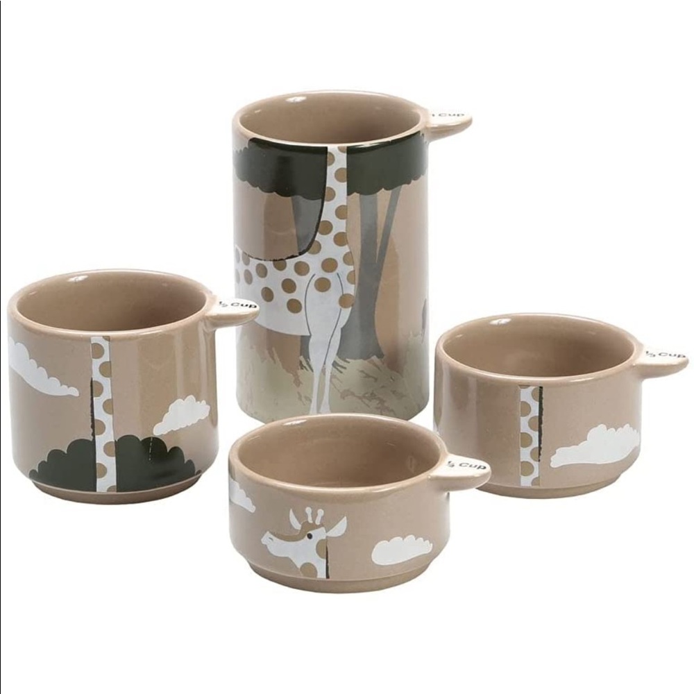 Stacking Giraffe Measuring Cups - Set of Four - Glazed Ceramic